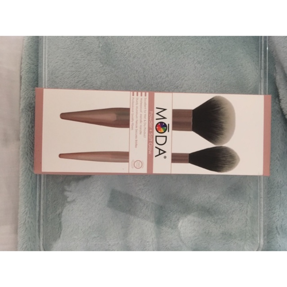 Moda makeup brush